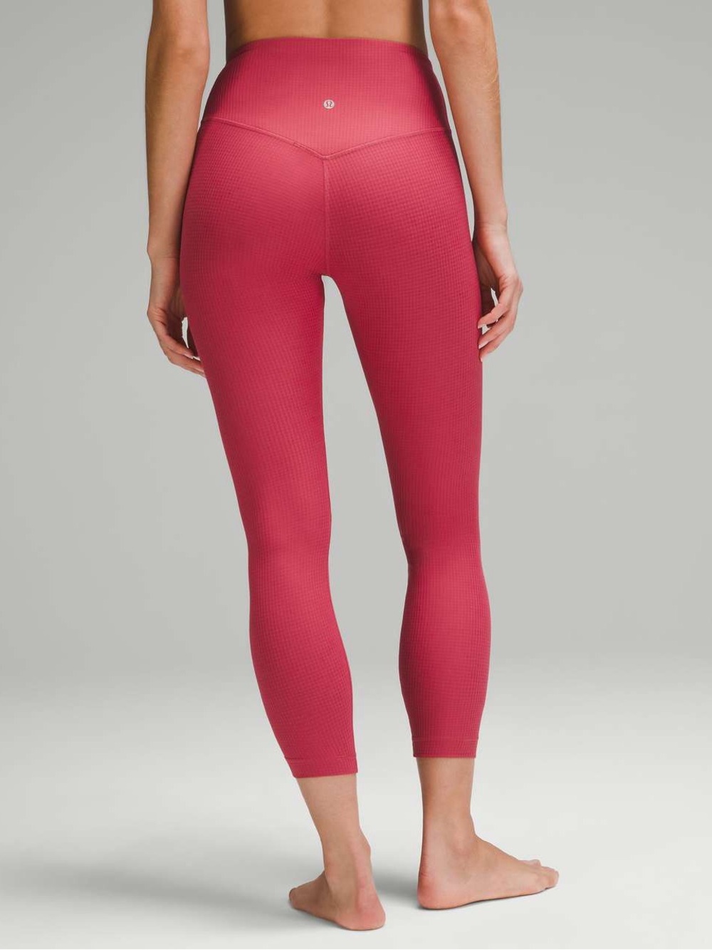 Lululemon V-Waist Yoga Tight 25" *Grid Texture
Vintage Rose